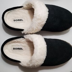 Sorel slippers